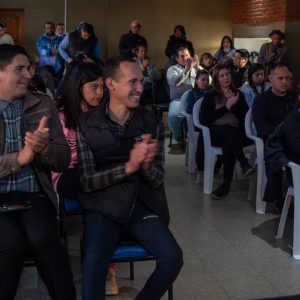 Participación y Desarrollo: Más de 450 uspallatinos ya recibieron sus certificados de las capacitaciones de PSJ Cobre Mendocino